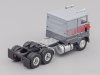 Масштабная модель Ford CLT 9000 (1978) седельный тягач серый с красным 1:87 Brekina 85856 ракурс 2