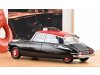 Масштабная модель Citroen DS 19 Parisian Taxi (такси Париж) 1959 чёрный с красным 1:12 Norev 121575 ракурс 3