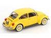 Масштабная модель Volkswagen Beetle 1303 1973 пастельный желтый 1:18 Norev 188675 ракурс 2