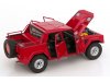 Масштабная модель Lamborghini LM002 1986 красный 1:18 AUTOart 74551 ракурс 4