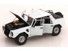 Масштабная модель Lamborghini LM002 1986 белый 1:18 AUTOart 74549 ракурс 2