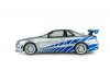 Масштабная модель Nissan Skyline GT-R (BNR34) (1999) Брайана ОКоннера из фильма Двойной форсаж, серебристый с синим 1:18 Solido S1804315A ракурс 5
