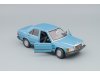 Масштабная модель Mercedes-Benz 190E W201 (1984) голубой 1:24 BBurago 21103BL ракурс 2