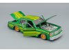 Масштабная модель Chevrolet Caprice Lowrider 1987 (1/26) зелёный металлик с жёлтым 1:24 Maisto 31044 ракурс 3