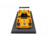 Масштабная модель Porsche Kremer K8 Sieger #10 24 часа Дейтоны 1995 J.Lassig, G.Lavaggi, Ch.Bouchut, M.Werner, жёлтый 1:43 Spark S0321 ракурс 4