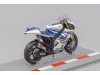 Масштабная модель Ben Spies 2012 - Yamaha Yzr-M1, Porte-Revue Moto Gp 1:18 Altaya M2924-114 ракурс 5