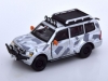 Масштабная модель Mitsubishi Pajero 3-е поколение 2001 LHD (леворульный ) серебристый с белым 1:64 BM Creations BM64B0048