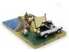 Масштабная модель Toyota Hilux N60 (1980) белый + набор для кемпинга (диорама) 1:64 BM Creations 64B0384 ракурс 3