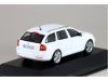 Масштабная модель Skoda Octavia Combi RS II FL 2011 белый 1:43 DeAgostini DEKALEJDOSKOP126 ракурс 2