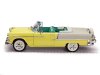 Масштабная модель Chevrolet Bel Air Convertible 1955 Harvest Gold &amp; India Ivory (желтый с бежевым) 1:18 Auto World AMM1285 ракурс 2