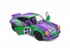 Масштабная модель Porsche 911 RSR #3 1973 Hippie Tribute фиолетовый/зеленый 1:18 Solido S1801117 ракурс 4