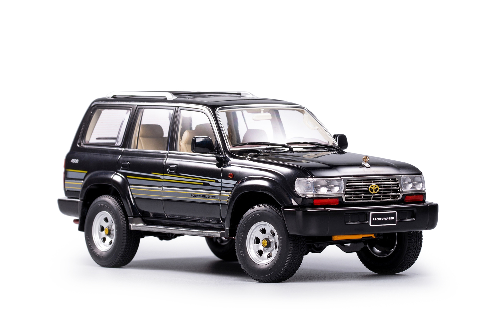 Масштабная модель Toyota Land Cruiser J8 (LHD) черный (леворульный) лучшая  цена!