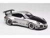 Масштабная модель Porsche 911 997 RWB Abu Dhabi 2024 серебристый 1:18 GT Spirit GT483 ракурс 4