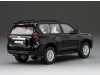 Масштабная модель Toyota Land Cruiser Prado 2018 черный ракурс 2