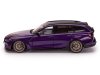 Масштабная модель BMW M3 (G81) Touring Perfornance 2024 темно-фиолетовый 1:18 Solido S1813701 ракурс 2