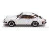 Масштабная модель Porsche 911 (930) SC (Super Carrera) 3.0 Coupe 1974 белый 1:18 Solido S1802610 ракурс 6