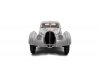 Масштабная модель Bugatti Atlantic 57SC 1937 матовый серебристый 1:18 Solido S1802106 ракурс 6