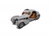 Масштабная модель Bugatti Atlantic 57SC 1937 матовый серебристый 1:18 Solido S1802106 ракурс 3