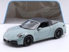 Масштабная модель Porsche 911 (992.2) Targa 4 GTS Hybrid 2025 зеленый
