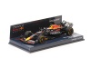 Масштабная модель Red Bull F1 RB19 Team Oracle Red Bull Racing #1 чемпион мира победитель Monza Italy GP (2023) Max Verstappen 1:43 Minichamps 417231501 ракурс 3