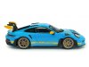 Масштабная модель Porsche 911 (992) GT3 RS 24 часа Дейтоны 2023 голубой с желтым 1:43 Solido S4314803 ракурс 2