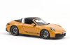 Масштабная модель Porsche 911 Targa 4 GTS 2025 желтый