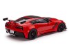 Масштабная модель Chevrolet Corvette C7 ZR1 Coupe 2019 красный с черным 1:18 IXO 18RDC243 ракурс 3