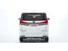 Масштабная модель Lexus LM300h MIN (2020), белый перламутр металлик 1:18 Kyosho 08963WP ракурс 5