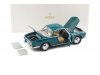 Масштабная модель Volkswagen Karmann Ghia 1500 1963 темно-зеленый 1:18 Norev 188648 ракурс 3