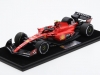 Масштабная модель Ferrari F1 SF-23 Team Scuderia Ferrari #55 победитель Singapore GP (2023) Carlos Sainz (с витриной), красный черный