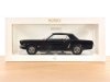 Масштабная модель Ford Mustang Coupe 1966 темно-синий с белым 1:18 Norev 182805 ракурс 4