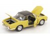 Масштабная модель Volkswagen Karmann Ghia 1500 (1961), светло-желтый/ черный 1:18 Norev 188647 ракурс 3