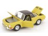Масштабная модель Volkswagen Karmann Ghia 1500 (1961), светло-желтый/ черный 1:18 Norev 188647 ракурс 2