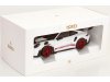 Масштабная модель Porsche 911 (992) GT3 RS Weissach Package 2022 белый, черный, красный 1:18 Norev 187373 ракурс 5