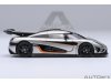 Масштабная модель Koenigsegg One:1 серебристый с черным 1:64 AUTOart 20042 ракурс 3