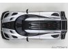 Масштабная модель Koenigsegg One:1 серебристый с черным 1:64 AUTOart 20042 ракурс 7