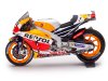 Масштабная модель Honda RC213V Dani Pedrosa MotoGP 2017 1:18 Minichamps 182171126 ракурс 2