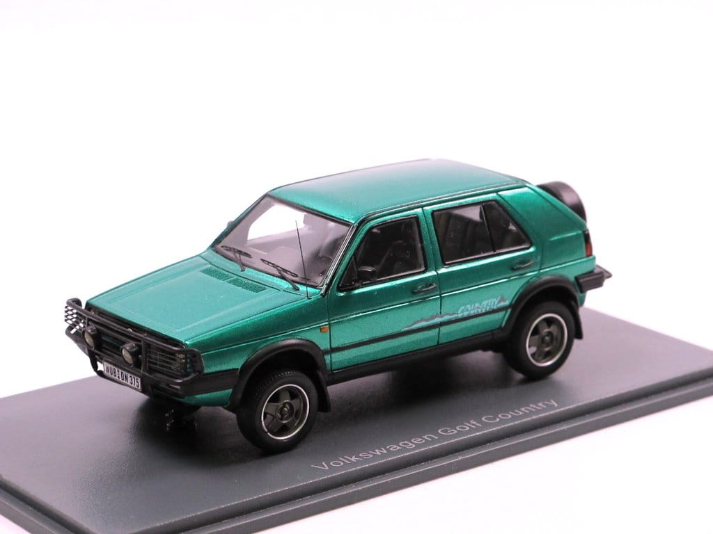Масштабная модель Volkswagen Golf II Country 4х4 1990 зеленый металлик  лучшая цена!