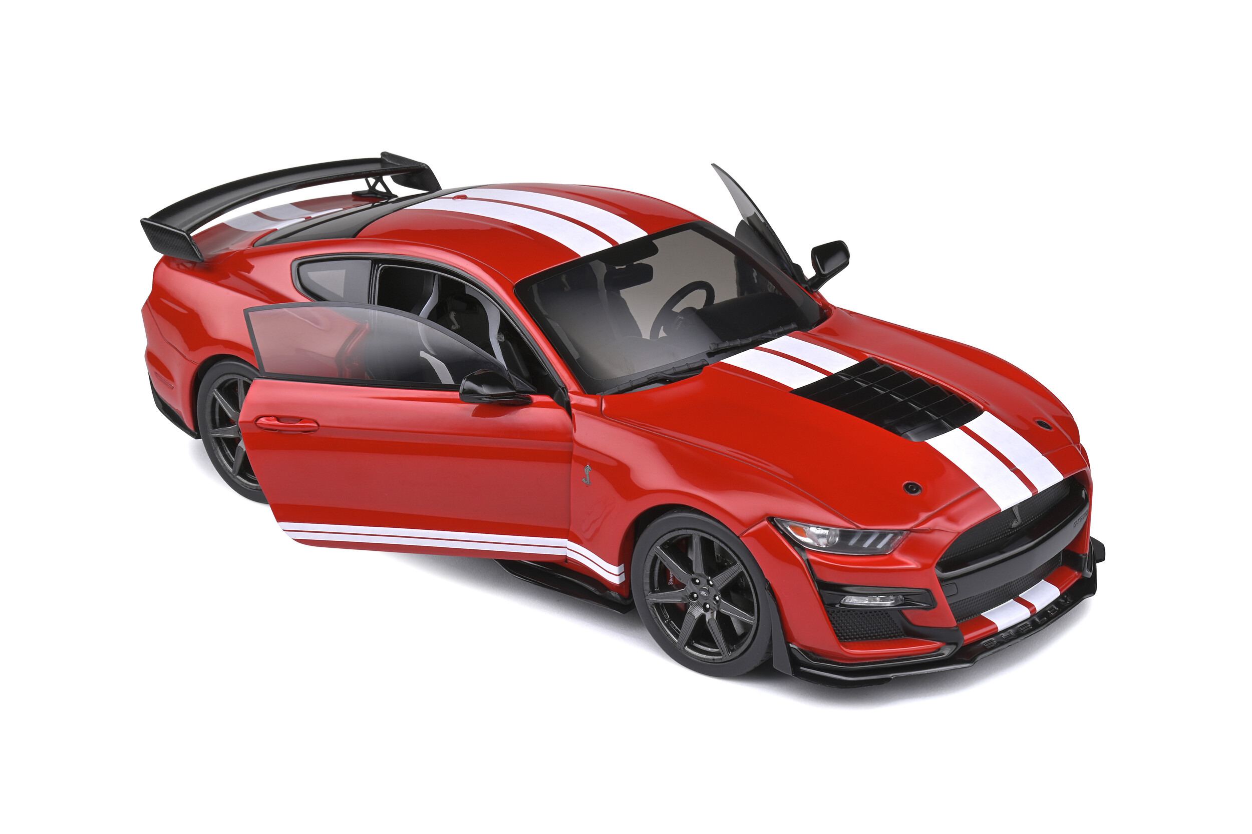 Ford Mustang гоночный красный