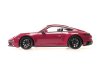 Масштабная модель Porsche 992 Carrera 4 GTS 2020 фиолетовый 1:18 Minichamps 155063102 ракурс 2